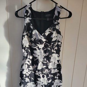 White House Black Market black and white floral pattern dress